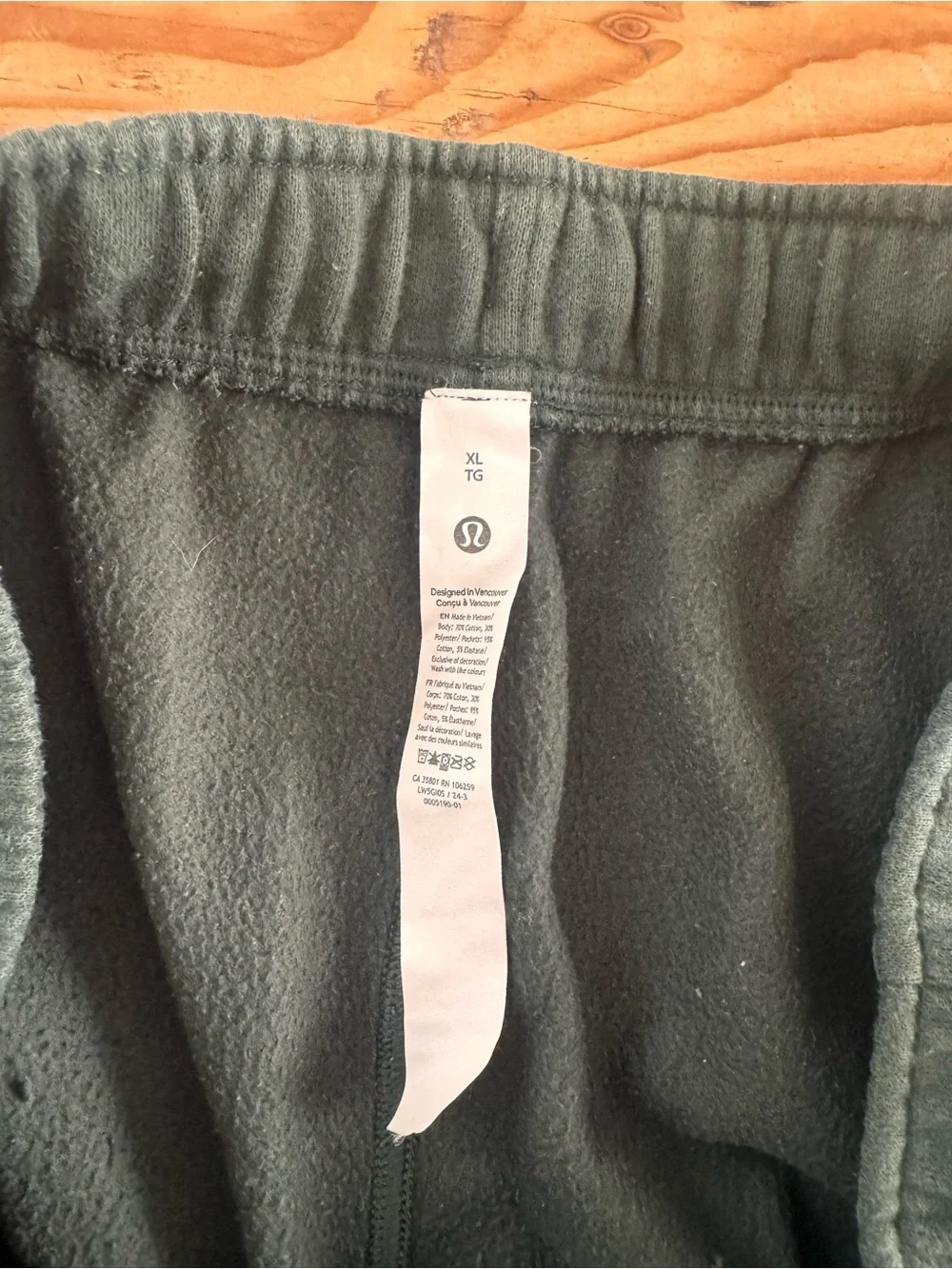 Lululemon women’s Scuba MR Oversized-Fit Jogger - size XL - Legacy Green